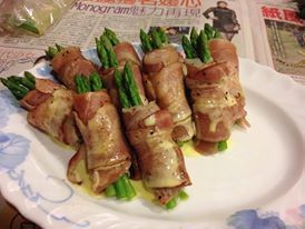 【深夜食堂】五花肉蕃茄卷（豚バラトマト巻き）：Morgan Pan 一起做