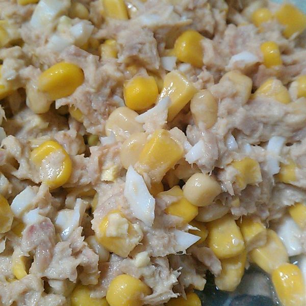 早餐良伴~~鮪魚玉米沙拉：Donut★ 一起做