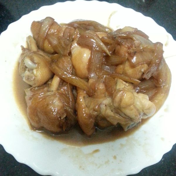 【龜甲萬醍醐味】洋蔥燒棒腿 : Una Chao一起做