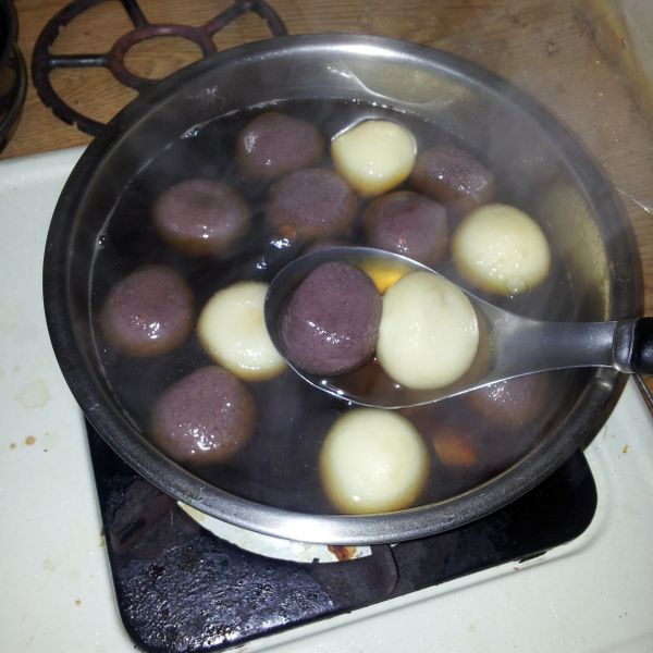 黑糖薑汁湯圓 : 莫再緹一起做