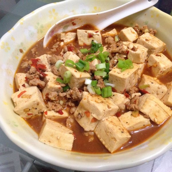 [便當菜料理]豬肉片麻婆豆腐：Lynn Lin 一起做