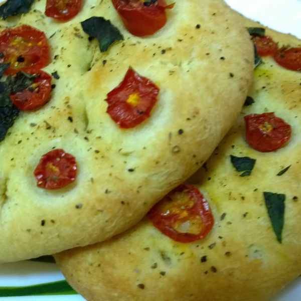 迷迭香佛卡夏麵包 : Lii Wang一起做