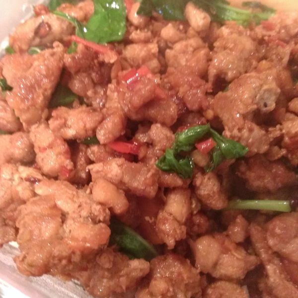 扒完三碗飯! 泰式打拋豬 食譜 : Amy Cheng一起做