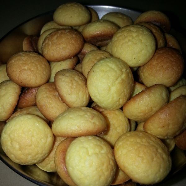 Y芬的小廚房--自製蛋黃小饅頭 : 施凰玲一起做