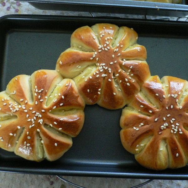 地瓜(芋頭)花型麵包 : DODO一起做