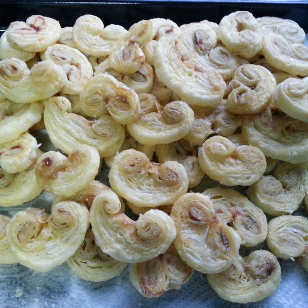 黑糖蝴蝶酥 : 毛茸茸一起做