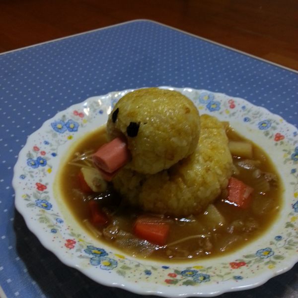 料理甜甜圈【人氣最夯】黃色小鴨咖哩飯：喬喬 一起做