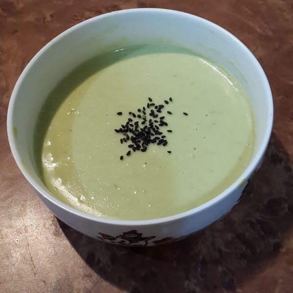 減熱量~降糖份~~美味酪梨鮮奶烙 : 兔仔一起做