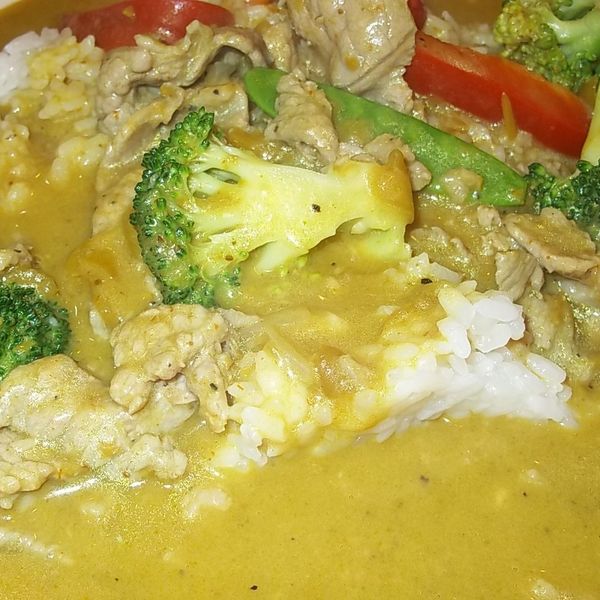 蔬菜牛肉咖哩 : 左邦妮一起做