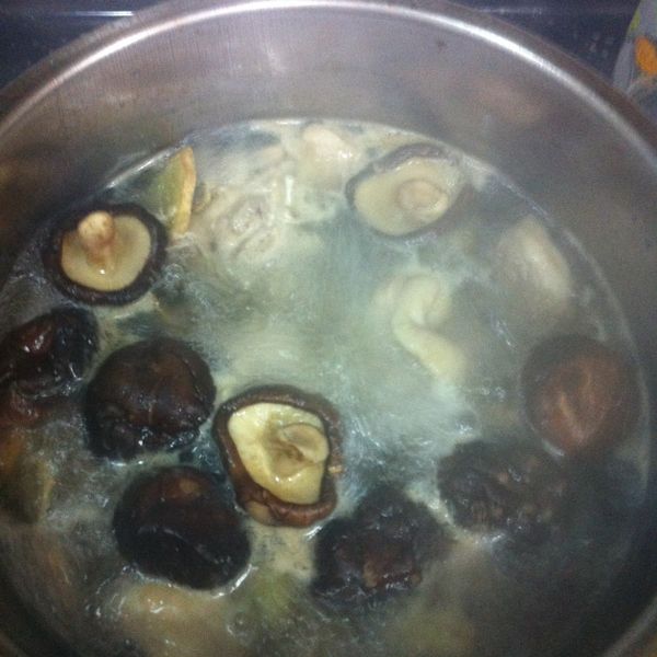 香菇雞湯 : 914一起做