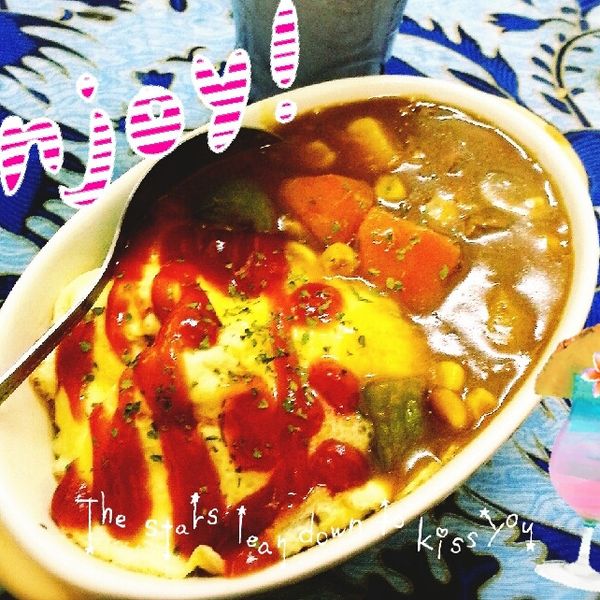 【牛頭牌咖哩塊】美味咖哩蛋包飯:邱小美 一起做