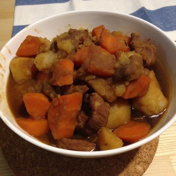 馬鈴薯燉肉：Felix Ho 一起做