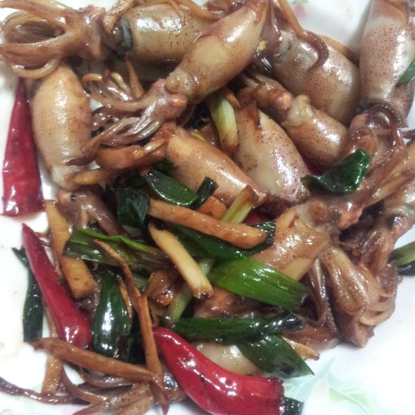 薑燒小卷。淬釀年菜料理:高曉燕 一起做