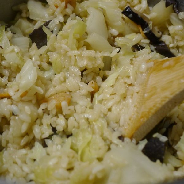 素高麗菜飯：Lai Yun 一起做