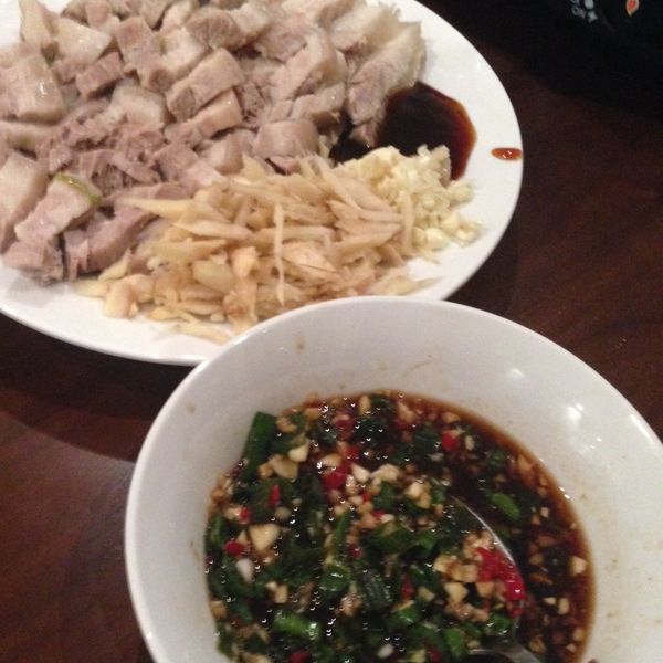 蒜泥白肉 : Gus Dou Hong一起做