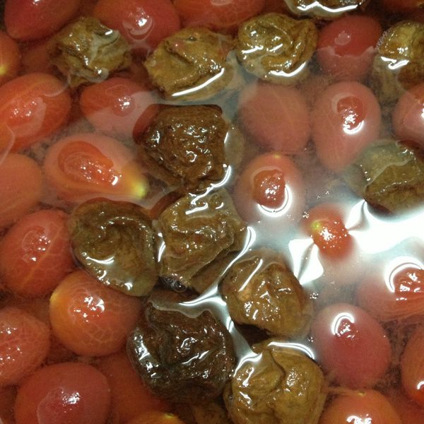 梅漬小番茄。滋味酸甜真開胃：apple 一起做