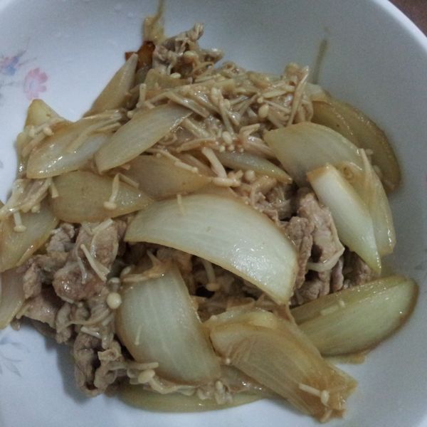 沙茶金針菇炒肉片 : Shiuan一起做