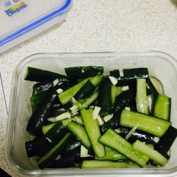 涼拌小黃瓜 : 潘筱婷一起做