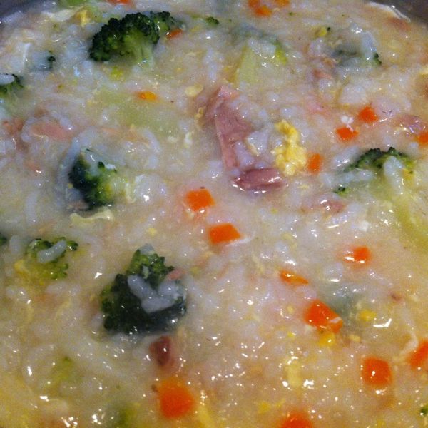 熱呼呼的鮪魚粥 : Chia Chi Huang一起做