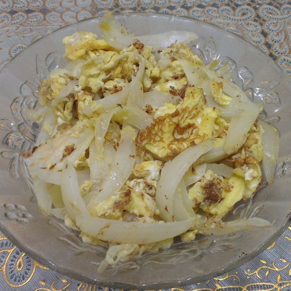 超簡單洋蔥炒蛋：Sunnia Peiyu Kao 一起做