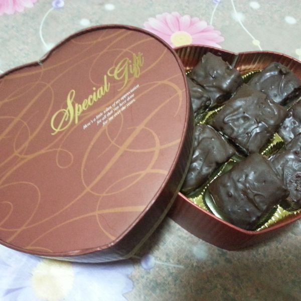 愛戀巧克力布朗尼｜情人節 : 櫻桃小兔子一起做