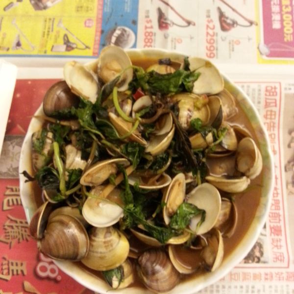 ~香辣炒蛤蜊~：黃 英慈 一起做