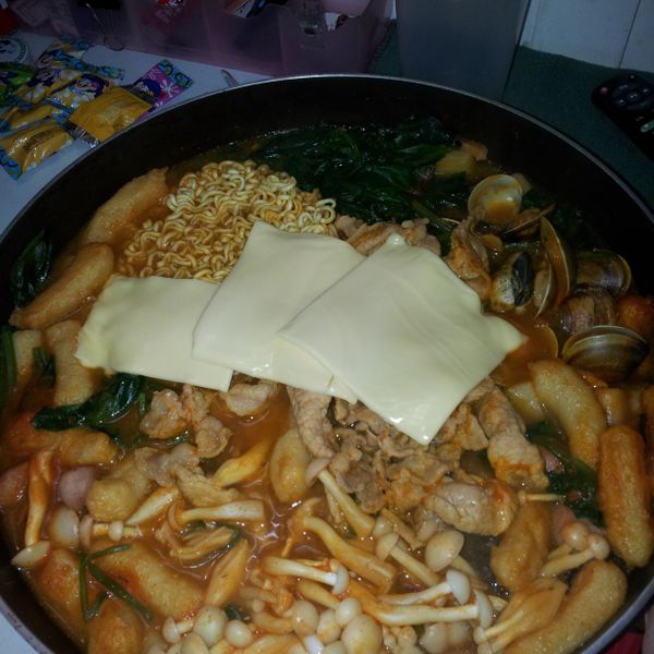 韓式部隊鍋 : Candy Yu一起做