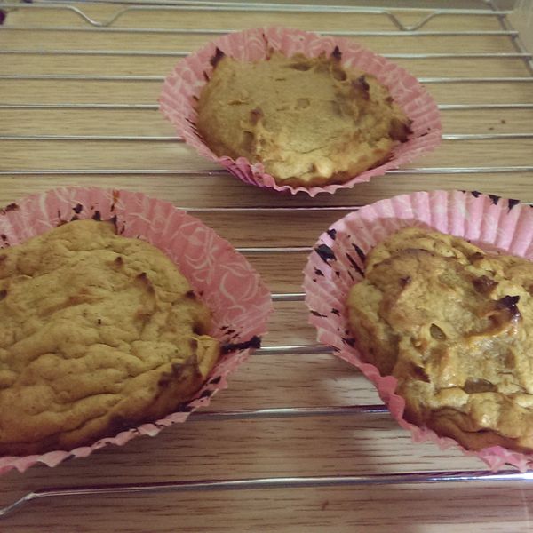 半熟蜂蜜凹蛋糕--[無油配方]：張瑋綺 一起做