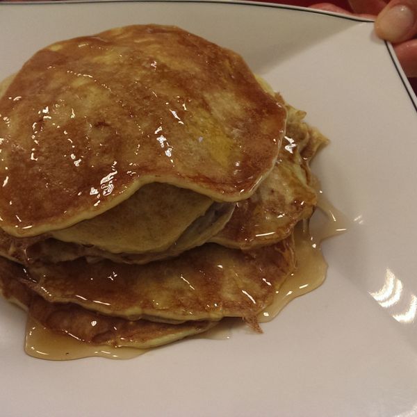 只要兩顆蛋+一根香蕉的簡單鬆餅! : 黃琪珊一起做