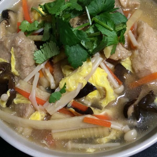 香菇赤肉羹：麵媽 一起做