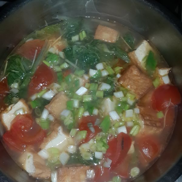 番茄油豆腐湯：李玉秀 一起做