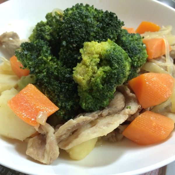 曰式豬肉燉馬鈴薥《肉じゃが》：簡敏珊 一起做