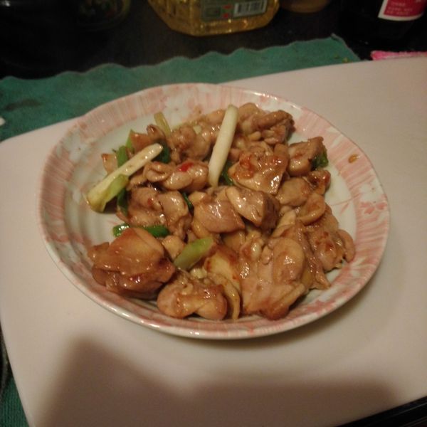 蔥爆雞丁：小月愛烘焙 一起做