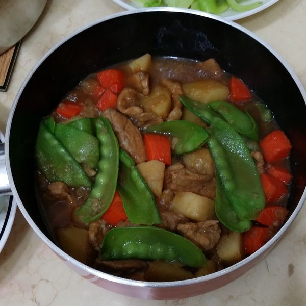 曰式豬肉燉馬鈴薥《肉じゃが》：萬小萬 一起做