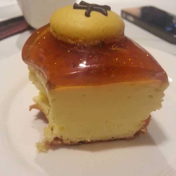 焦糖果凍布丁蛋糕：Cindy LaBaby 一起做