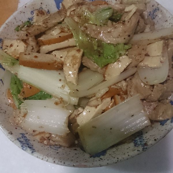 黑胡椒豬柳蓋飯：Iwan Lubi 一起做