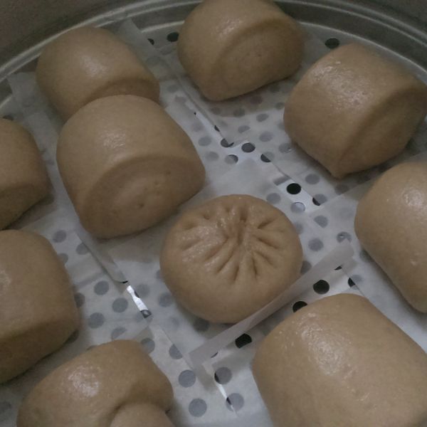 黑糖芝麻饅頭：Chun-fa Shih 一起做