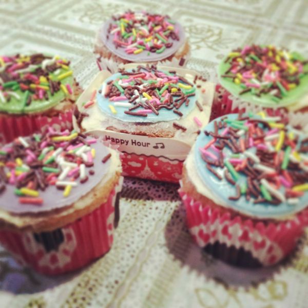 翻糖杯子蛋糕(自製翻糖) : Sunny Hsieh一起做