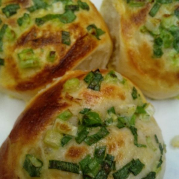 蔥花麵包整形過程 : Vivian Lin一起做