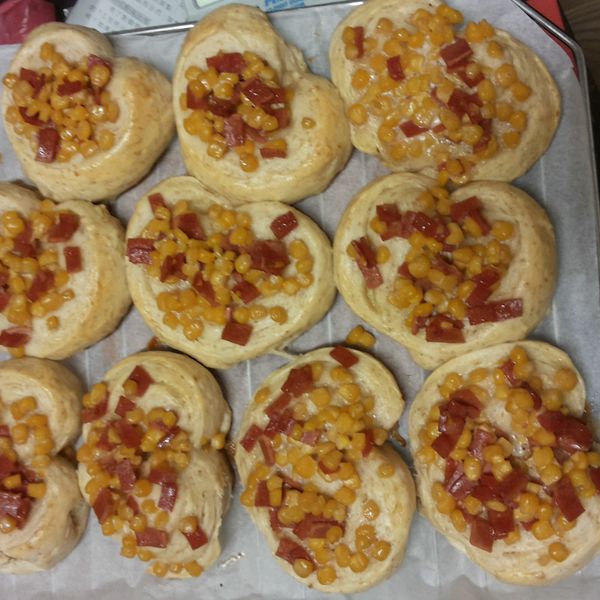 火腿玉米麵包 : 洪錏婕一起做