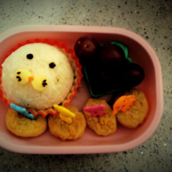 [親子食堂]海豹飯團便當：Vanessa Wu 一起做