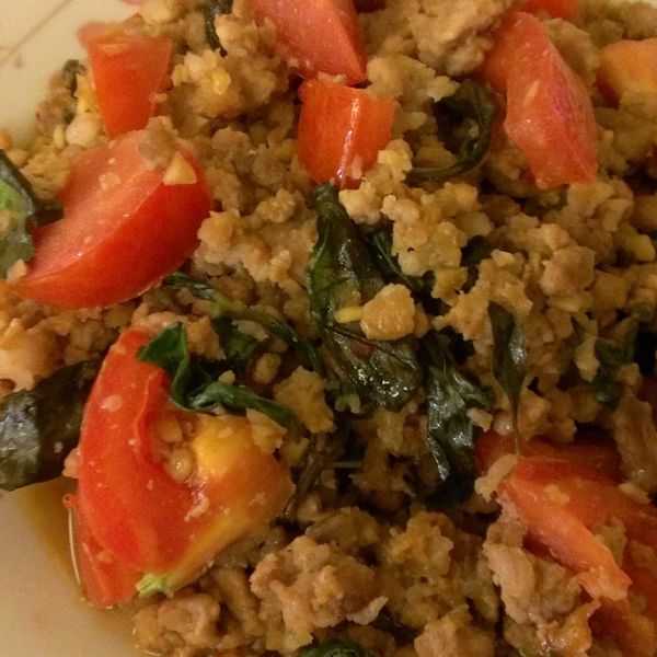 扒完三碗飯! 泰式打拋豬 食譜 : Elain Tsai一起做