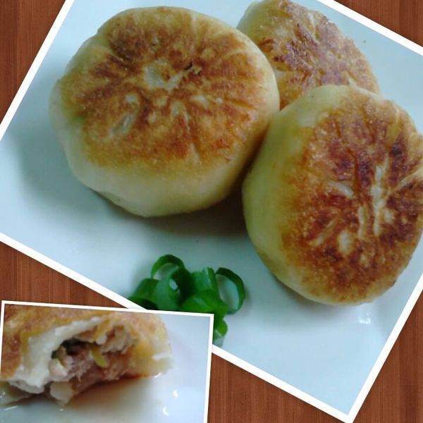 爆汁手工豬肉餡餅 燙麵 示範影音：Nicole 平凡幸福 一起做