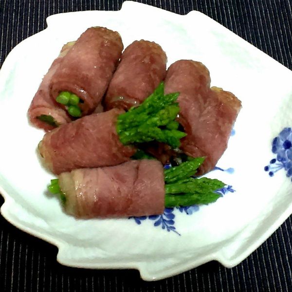 蘆筍培根捲～健康廚房10分鐘出年菜：fio 一起做