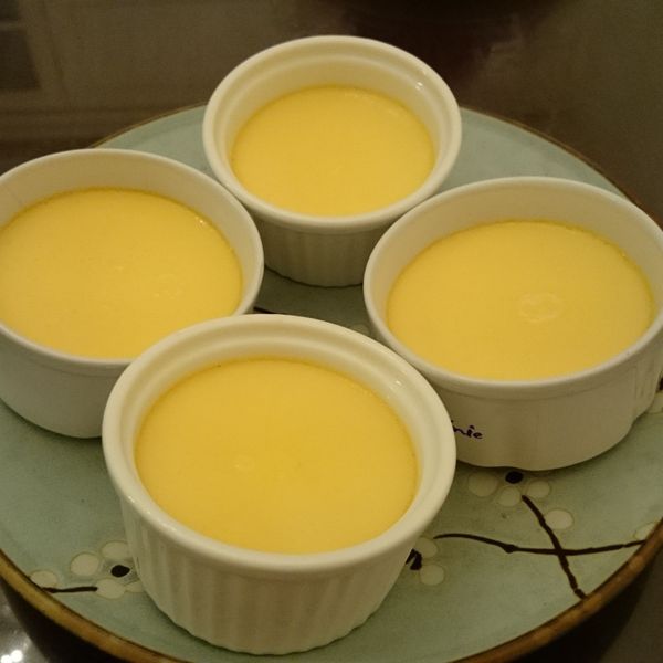 10分鐘香濃焦糖布丁(鍋子版)✿樂扣樂扣 : Shih Wen一起做