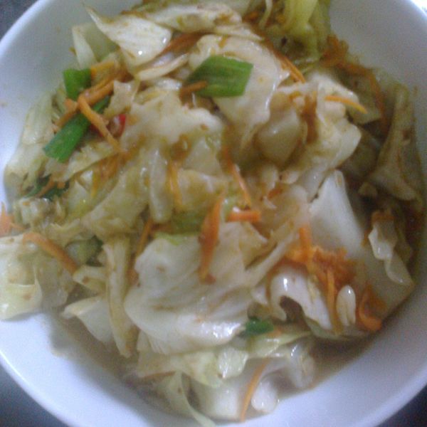 【粉豬兒】沙茶高麗菜 : Cindy  Wang一起做