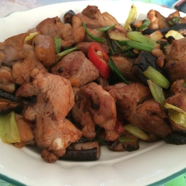 蔥爆雞丁：白宛玉 一起做