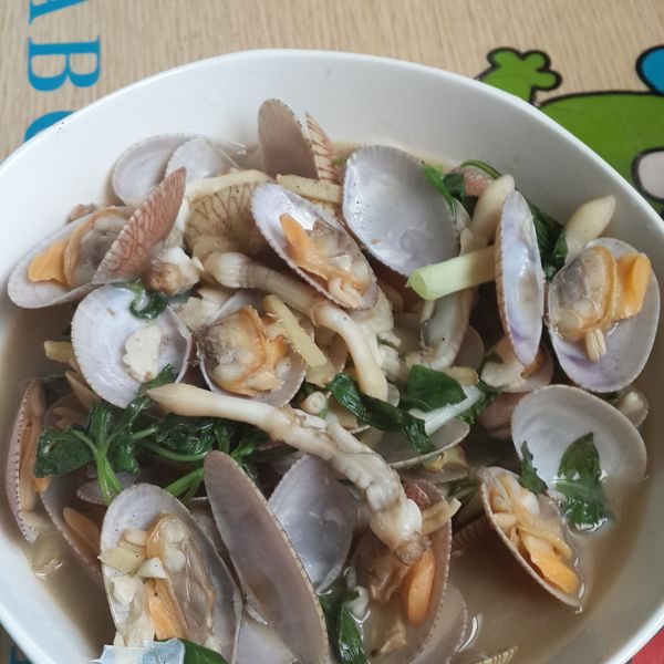 [Serena 上菜]九層塔炒海瓜子：王馨培 一起做