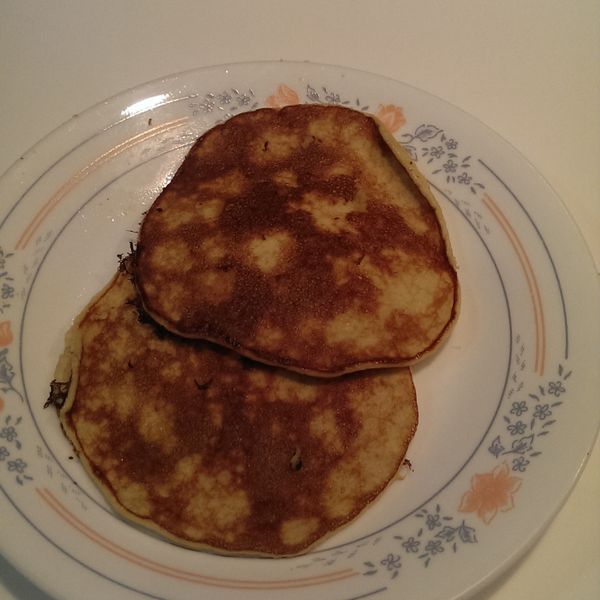 只要兩顆蛋+一根香蕉的簡單鬆餅! : 倪樂樂一起做