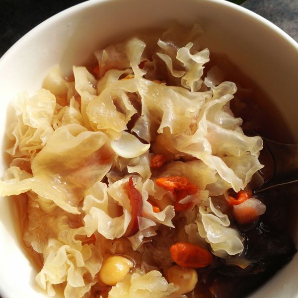 紅棗木耳蓮子湯 : Elien Ni一起做